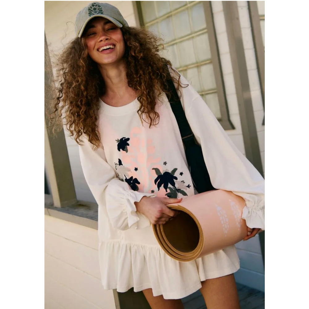 FREE PEOPLE FP MOVEMENT WHITE PASTEL PEACH COMBO SPRING FORWARD TUNIC TOP SZ M